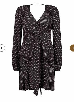Guess стильное платье в горошек с рюшами