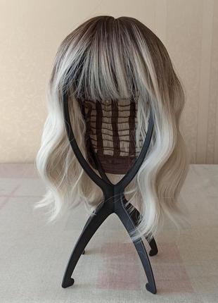 Коротка перука блонд, нова, з чубчиком, термостійка, парик