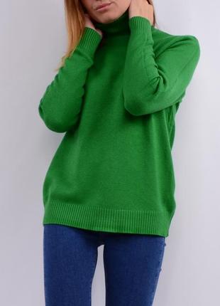 Теплый свитер-гольф с кашемиром, зеленый1 фото