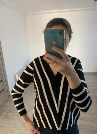 Кофта в смужку