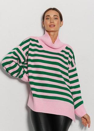В'язаний жіночий оверсайз светр рожевий у зелену смужку modna kazka mkar102119-4