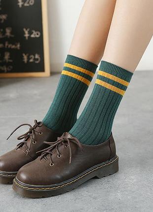 Зелені шкарпетки рубчик 2 смуги 9610 дві смужки зверху високі носки в смужку темно-зелені4 фото