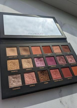 Палитра теней desert dusk от huda beauty. оригинал✅3 фото