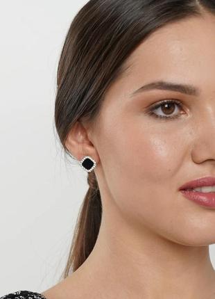 Красивые серьги с камушками4 фото