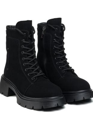 Ботинки зимние женские из натуральной замши черные на каблуке шнуровках и молнии 1610ц-в