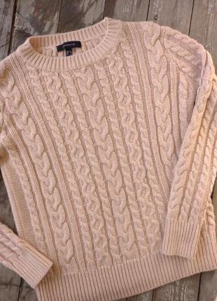 Свитер