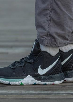 Мужские кроссовки черные nike kyrie 5 ep “black magic”