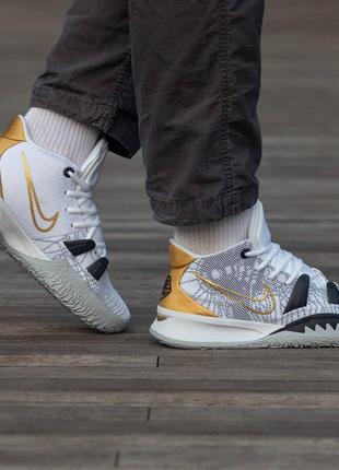 Мужские кроссовки белые с золотым nike kyrie 7 white\gold6 фото