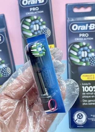 Oral-b crossaction black! поштучно!