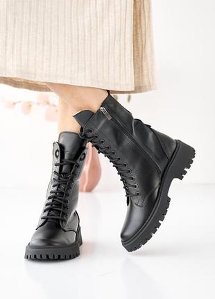 Ботинки женские кожаные зимние черные на меху на шнурках и молнии6 фото