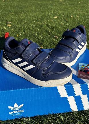 Детские кожаные кроссовки adidas tensaur superstar hoops forum