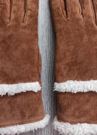 Рукавички жіночі isotoner натуральна замша коричневі4 фото
