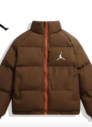 Пуховики The North Face