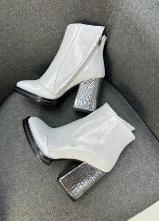 Ботильоны кожаные белые, с круглым носком на каблуке 6 и 9см2 фото