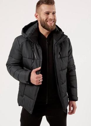 Черная зимняя куртка, подкладка omni heat