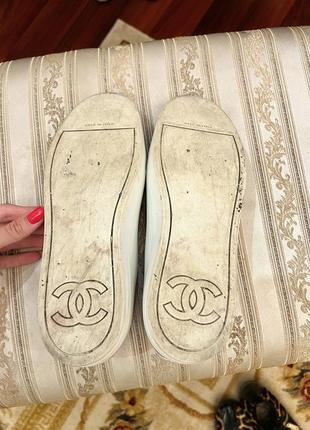 Оригинальные кроссовки кеды кожаные белые серебристые chanel италия10 фото