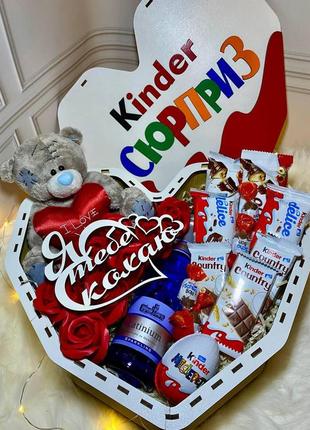 Подарунковий набір з солодощами для коханої дівчини, жінки, дружини, сестри / на день народження /- kinder love teddy2 фото