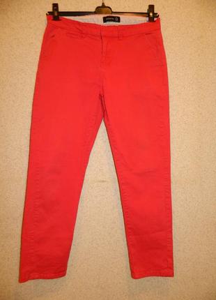 Р. 44-46/s-m джинсы бриджи женские стрейчевые красные reserved4 фото