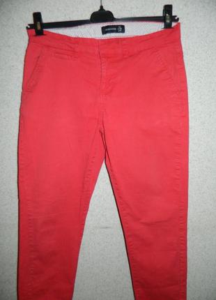 Р. 44-46/s-m джинсы бриджи женские стрейчевые красные reserved5 фото