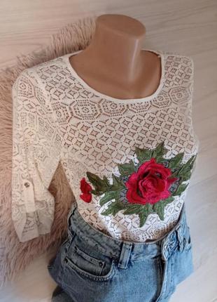 Блуза с вышивкой 3d роза.1 фото