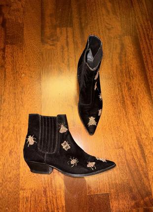 Cowboy boots / ковбойські чобітки