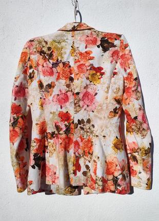 Очень красивый стильный яркий пиджак с плечиками zara коттон8 фото