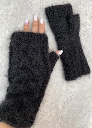 Мітенки чорні zara рукавички білі теплі вʼязані мітенки без пальців рукавички білі пухнасті рукавички1 фото