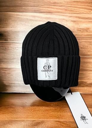 Шапка cp company чоловіча підліток1 фото