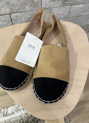 Мокасини
