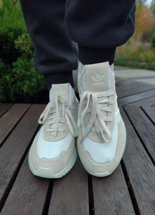 Кроссовки женские adidas soccer retropy f23 фото