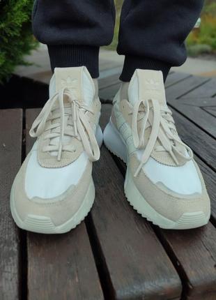 Кроссовки женские adidas soccer retropy f26 фото