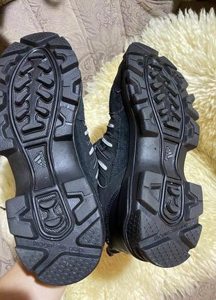 Чёрные тёплые кроссовки термо 40,5-41 р adidas7 фото