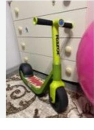 Самокат rasor