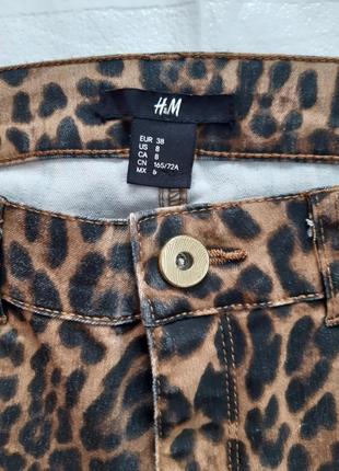 Брюки (джинсы) h&amp;m с леопардовым принтом3 фото