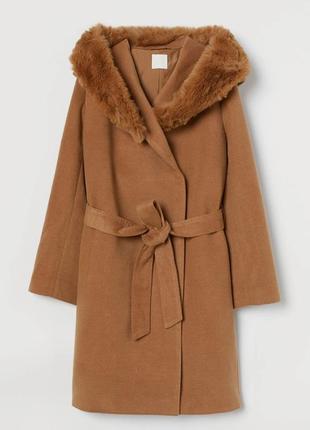 Осеннее пальто h&m кэмел с капюшоном