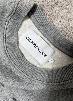 Свитшот calvin klein jeans размер м6 фото