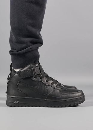 Шикарные зимние кроссовки  "nike air  force 1 utility high fur winter"