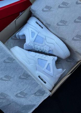 Зимние женские кроссовки nike air jordan 4 retro all white fur