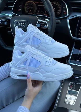 Зимові жіночі кросівки nike air jordan 4 retro all white fur3 фото