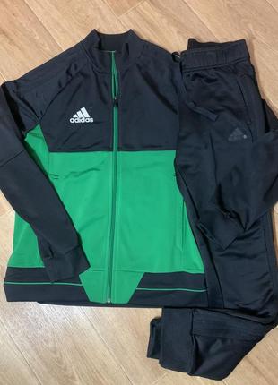 Спортивний костю adidas подлітковий 14 15 16 17