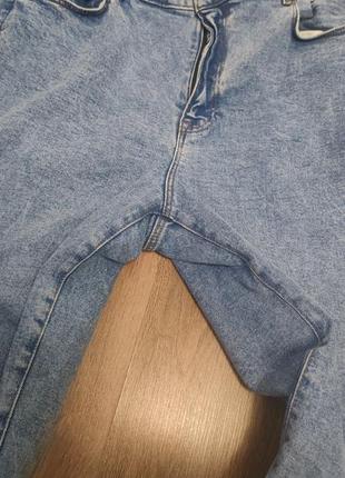 Отбеленные джинсы мом9 фото