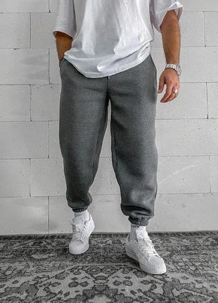 Темно сірі теплі базові спортивні штани1 фото