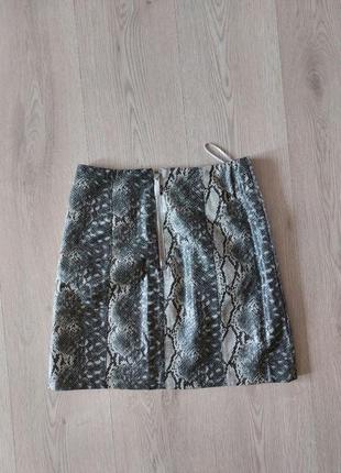 Новая юбка с змеиным принтом кожзам, размер xs4 фото