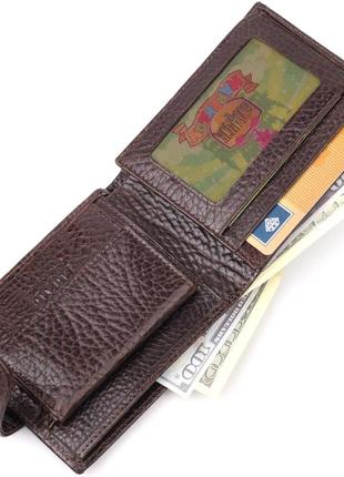 Вместительный мужской кошелек с хлястиком из натуральной кожи karya 21078 коричневый6 фото