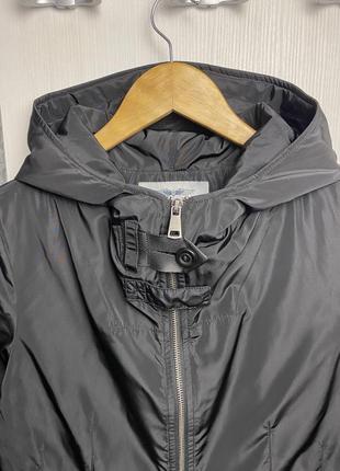Пальто из плащевой ткани и капюшоном bombers под поясок, укороченное фирменное пальто2 фото