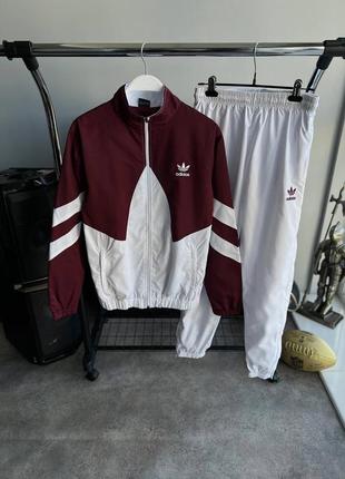 Мужской спортивный костюм old school adidas на зиму в бело-бордовом цвете качественного материала, стильный и удобный костюм на каждый день