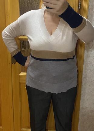 Жіночій пуловер з тонкої мериносовоі вовни