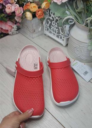 Крокси жіночі оригінальні crocs lite ride лайт райд сабо кроксы crocs literide™ clog poppy / white4 фото