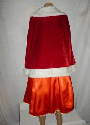 Червоне плаття білиль на 6-8 років 2