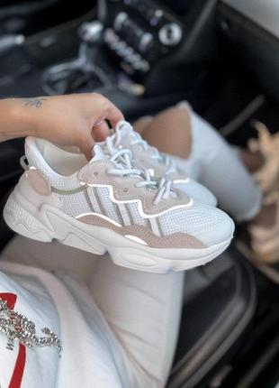 Шикарные кроссовки adidas  ozweego white